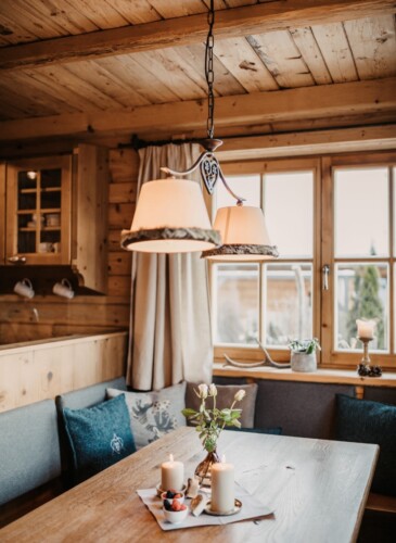 Berg-Chalet in Österreich zum Mieten - Chalet für 4 - 8 Personen - traumhafte Lage im Salzburger Land direkt in den Bergen