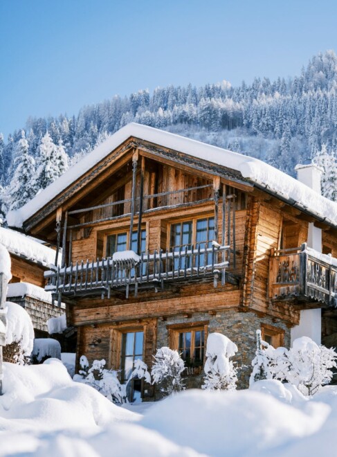 Chalets mit Sauna und Whirlpool in Österreich mieten - traumhafte Lage direkt im Skigebiet Ski amadé
