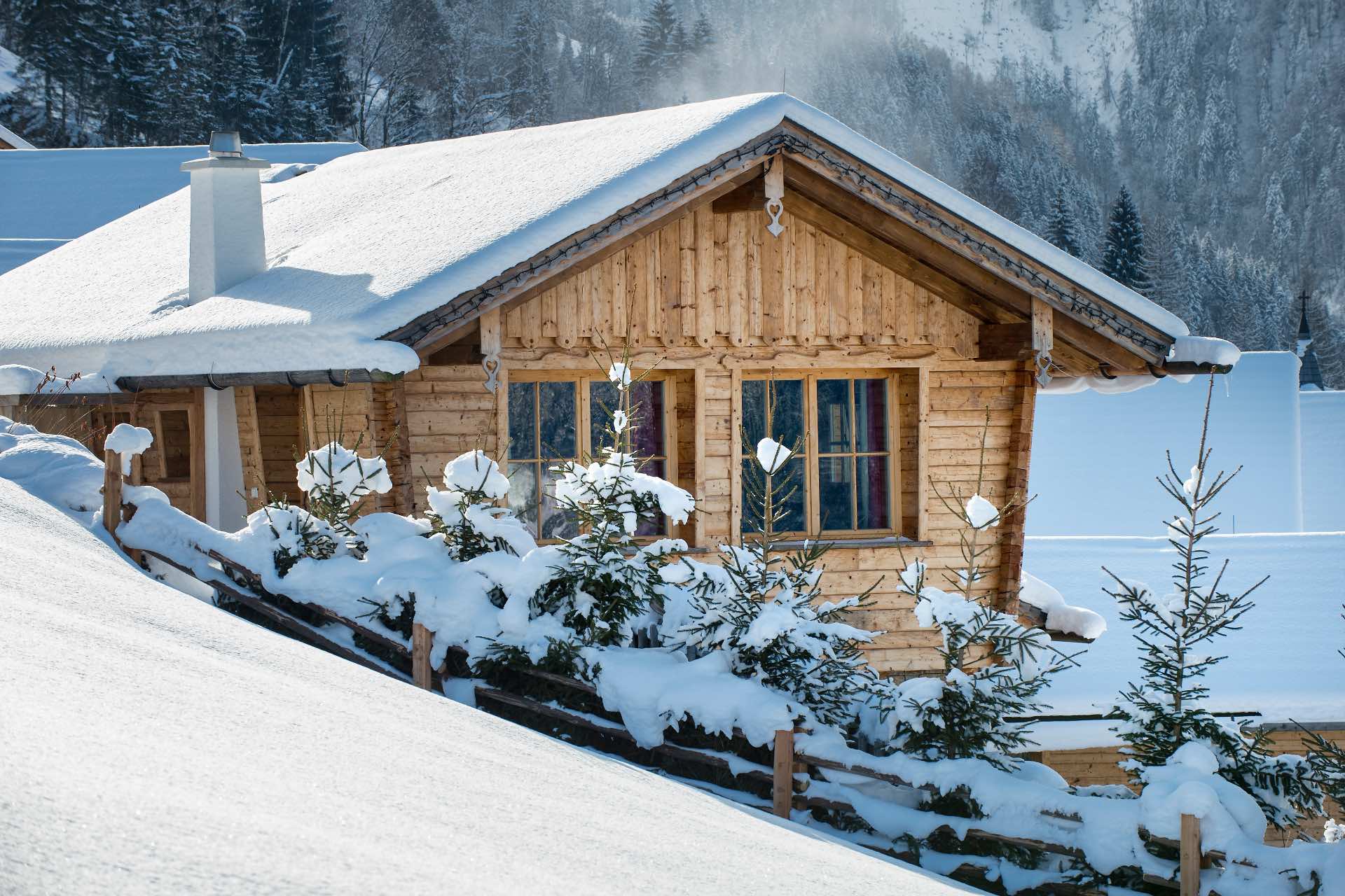 Kusche-Chalet BERGHERZ - einzigartige Lage der Chalets - Chalet mieten in Österreich - Romantikurlaub pur in den Bergen im Winter