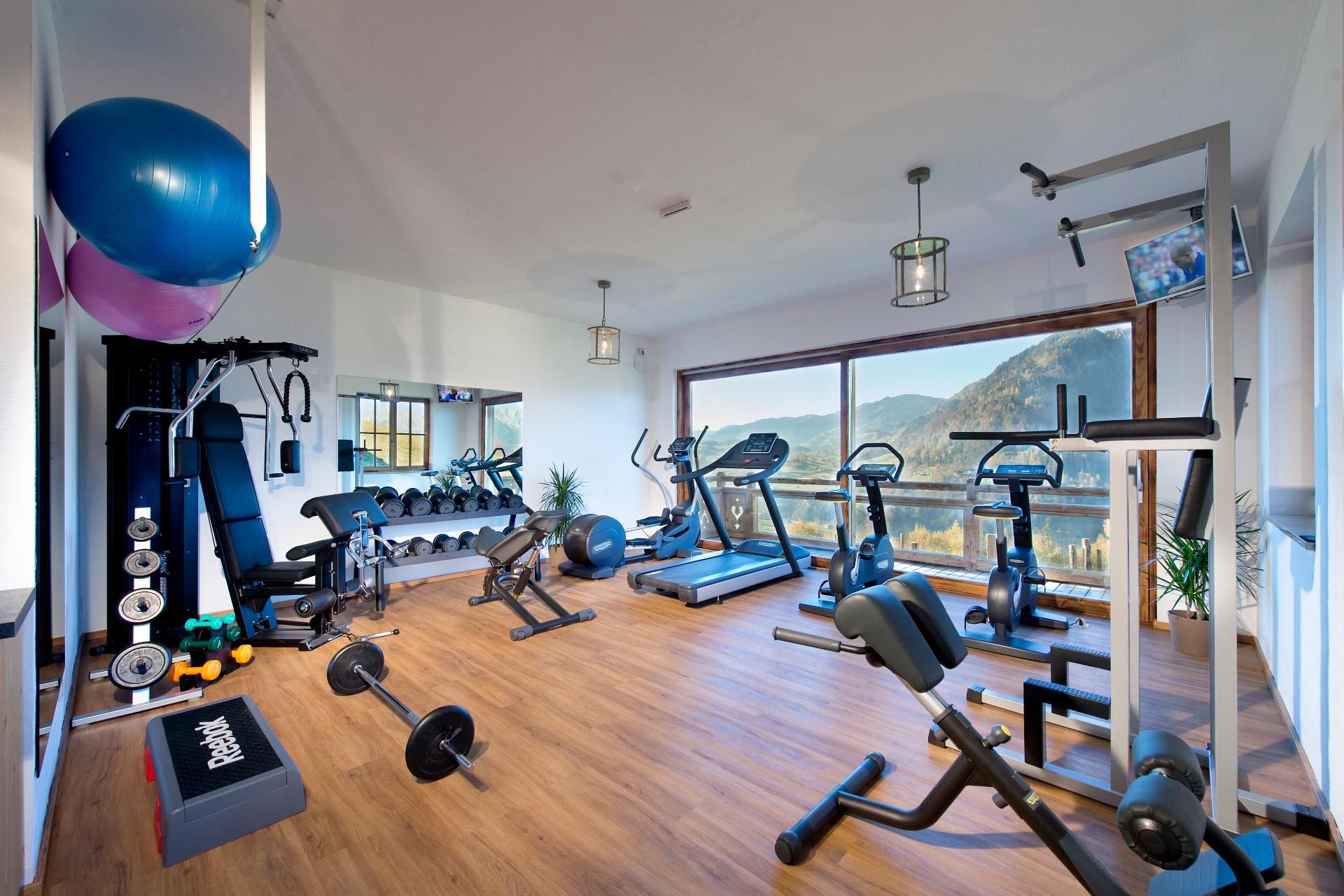 Sportstudio im Chaletdorf BERGHERZ in Alpendorf - St. Johann im Pongau - Österreich