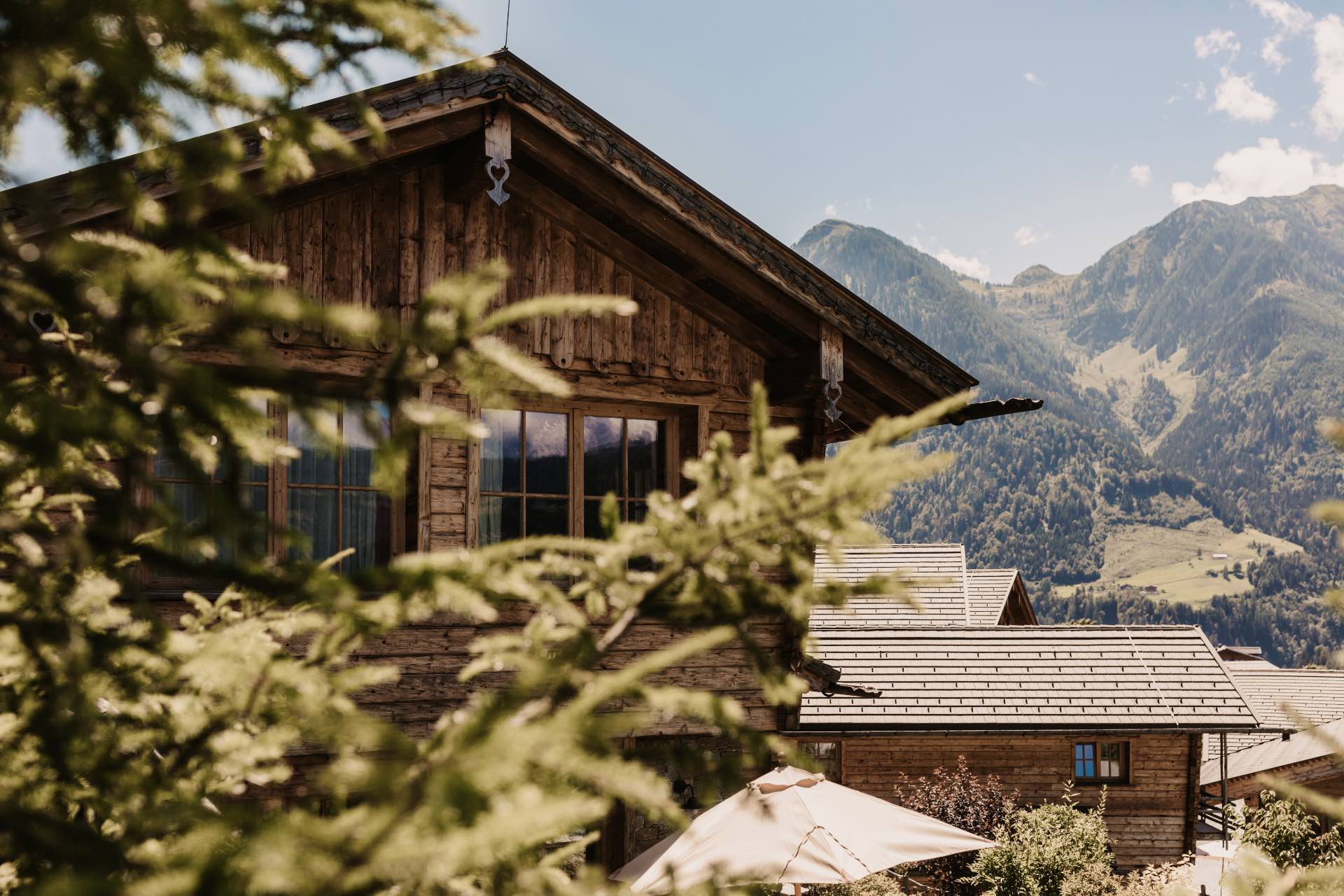 Chalets in Österreich mieten - Traumhafte Lage direkt in den Bergen - Einzigartiger Sommerurlaub