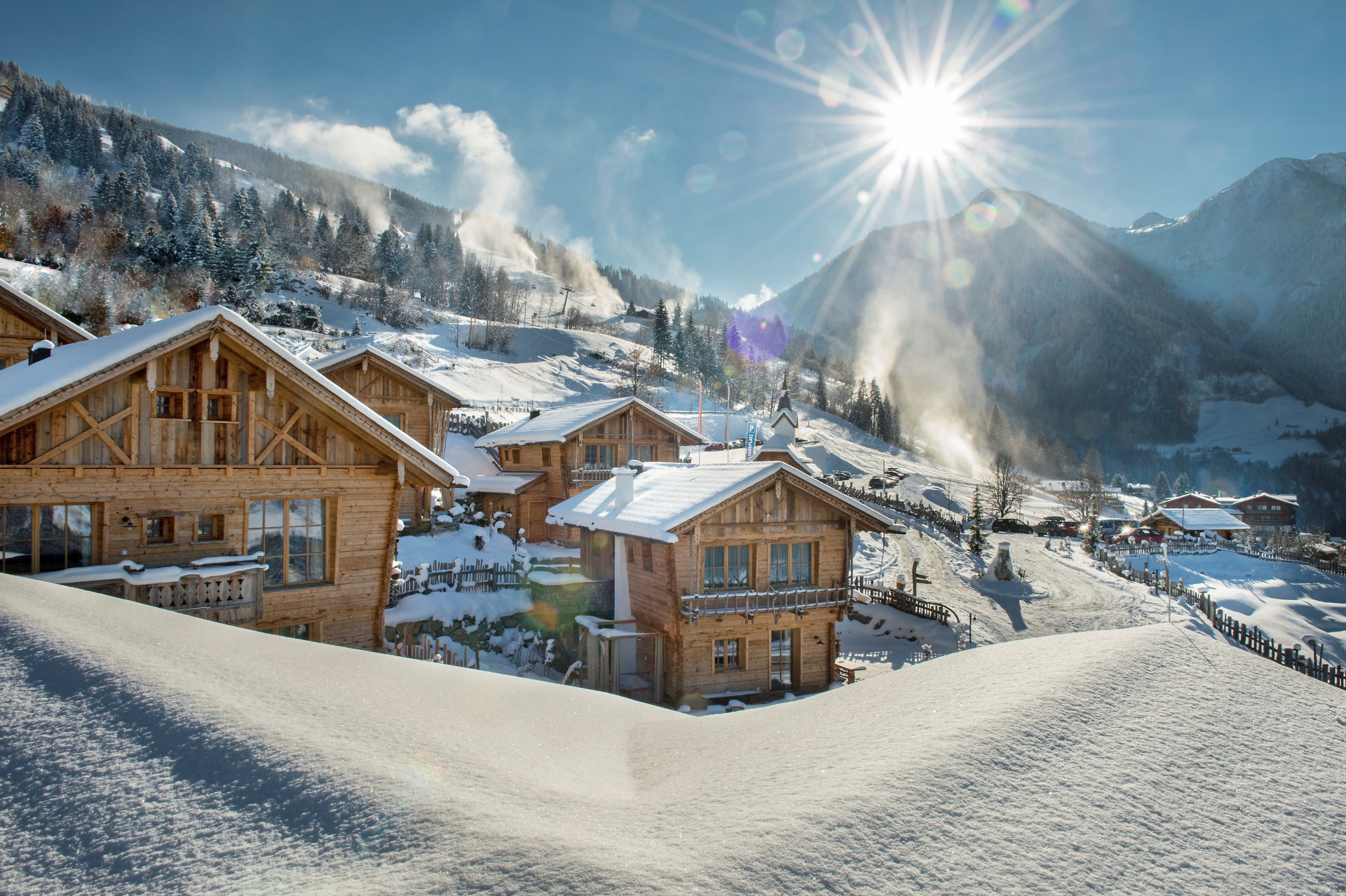 Chalet BERGHERZ im Chaletdorf in Österreich - einzigartige Lage direkt im Skigebiet - die schönsten Chalets im Winterurlaub